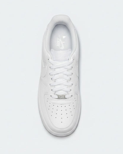 Nike Air Force 1 - ℂ𝕃𝔸𝕊𝕊𝕀ℂ 𝕎ℍ𝕀𝕋𝔼